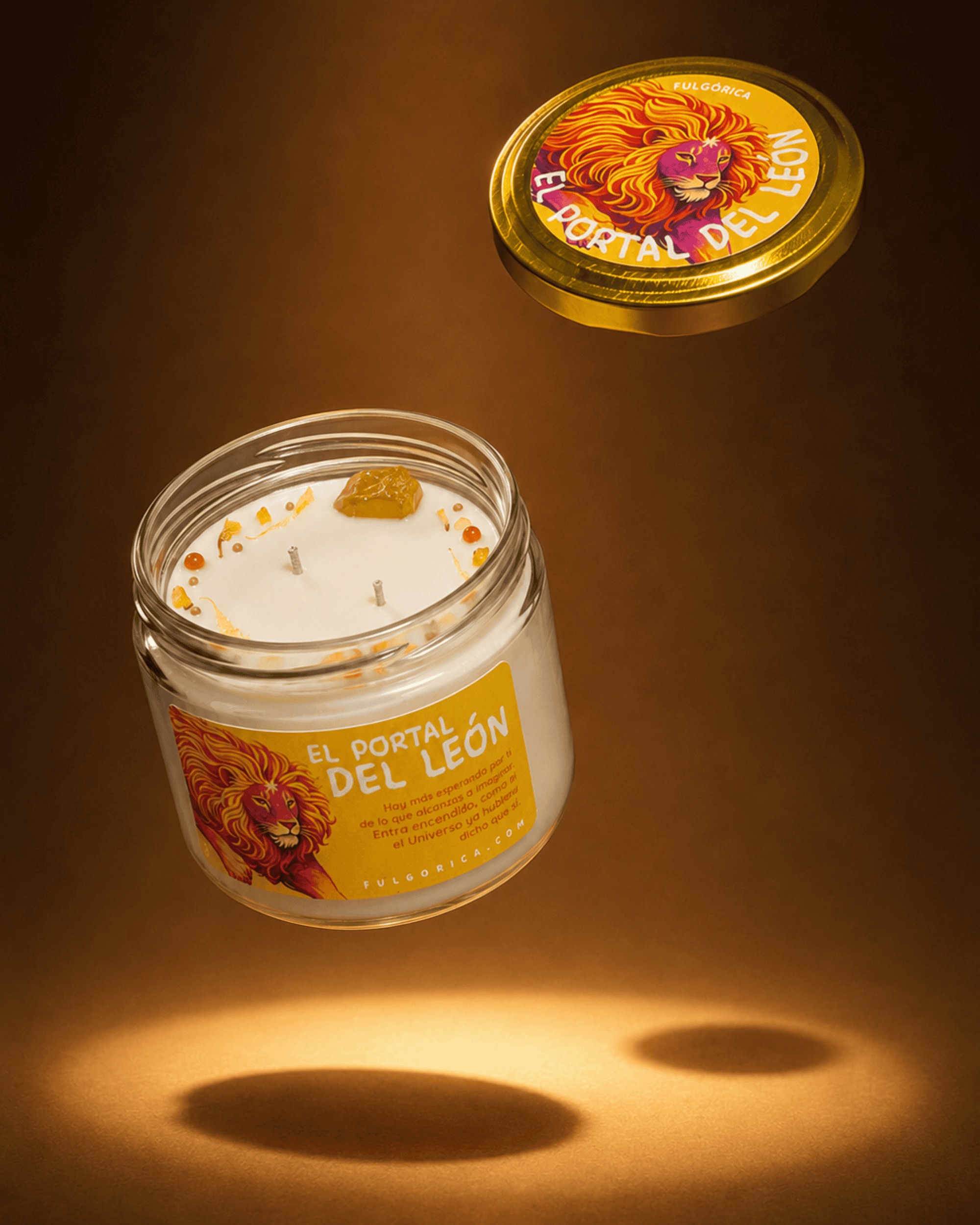 Vela Portal del León – Cuero y Cardamomo, 240 g