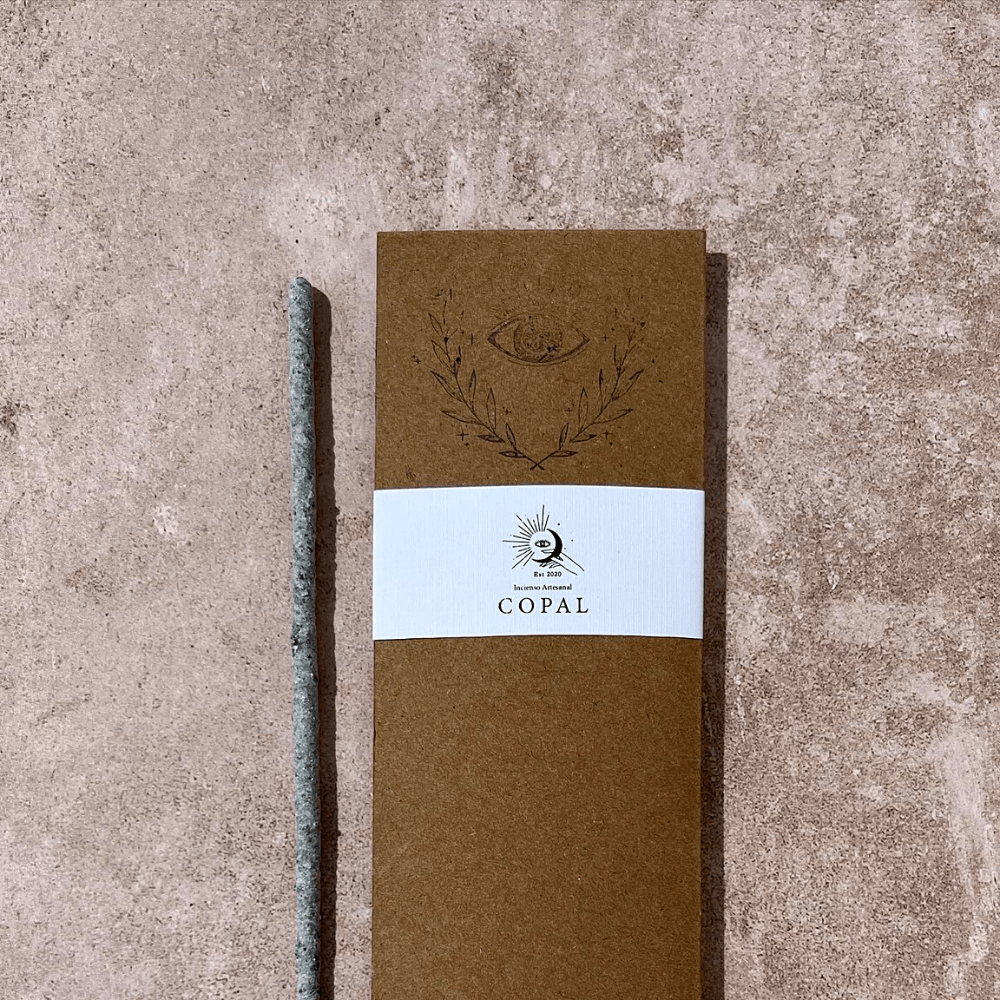 Incienso de copal con resina pura y larga duración, caja con 10 varas.