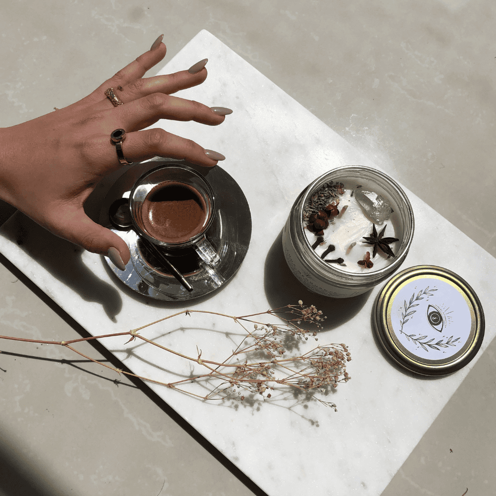 Vela aromática de soya Luna Menguante aroma a mirra y sándalo 240 g