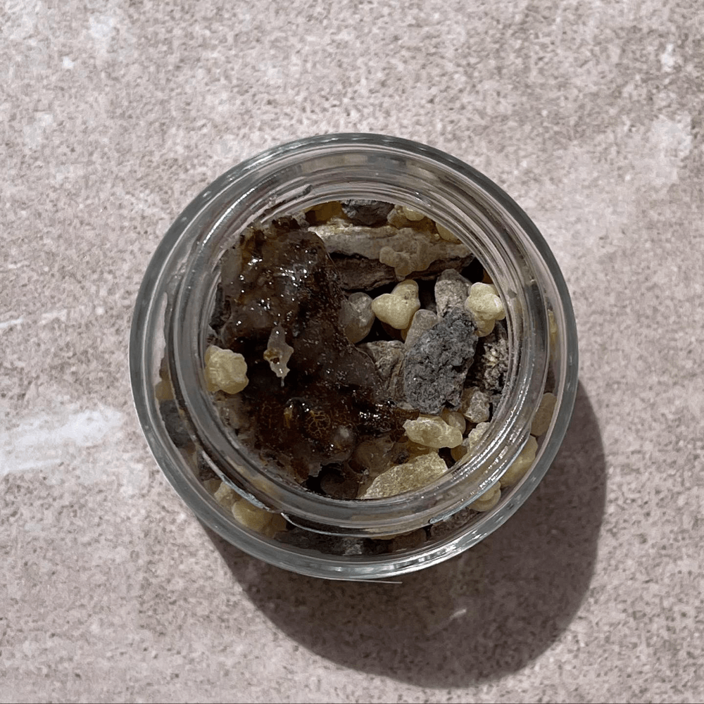 Kit de sahumado Humo Ancestral: Copalera de barro artesanal + sahumerio preparado + resinas de copal mirra e incienso de lágrima + carbones vegetales